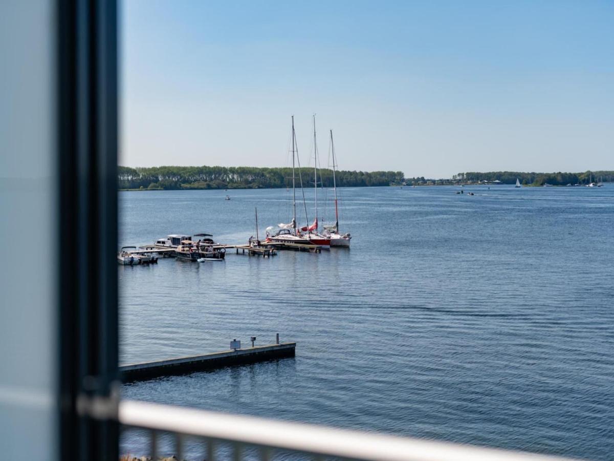 Spacious Waterfront Apartment Arnemuiden Eksteriør bilde